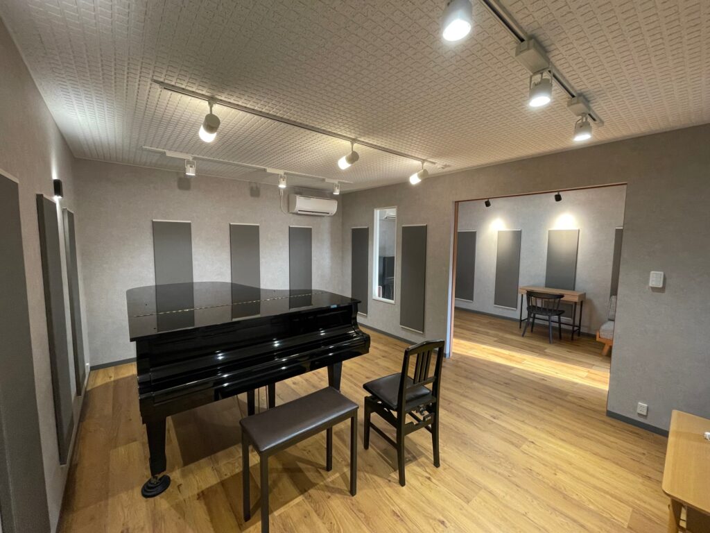 岐阜　倉庫リフォーム　音楽教室